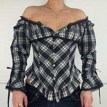 Load image into Gallery viewer, Black &amp; white tartan top
