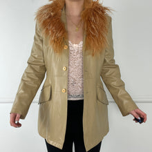 Load image into Gallery viewer, Tan &amp; fur jacket
