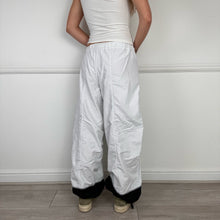Load image into Gallery viewer, White patch cargo trousers
