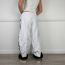 Load image into Gallery viewer, White patch cargo trousers
