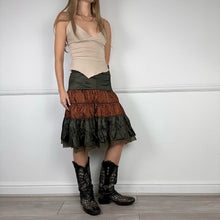 Load image into Gallery viewer, Black &amp; brown ruffle skirt
