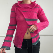Load image into Gallery viewer, Pink &amp; grey striped jumper
