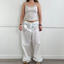 Load image into Gallery viewer, White parachute pants
