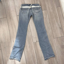 Load image into Gallery viewer, NYC Vintage Low Rise Denim Jeans
