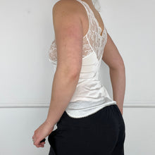 Load image into Gallery viewer, White lace cami
