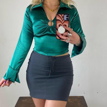 Load image into Gallery viewer, Green silk feel Celiapops blouse
