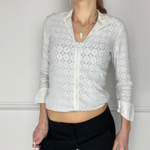 Load image into Gallery viewer, White floral lace blouse
