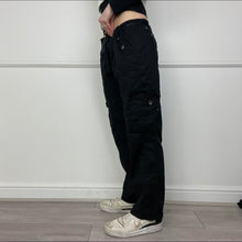 Load image into Gallery viewer, Black cargo trousers

